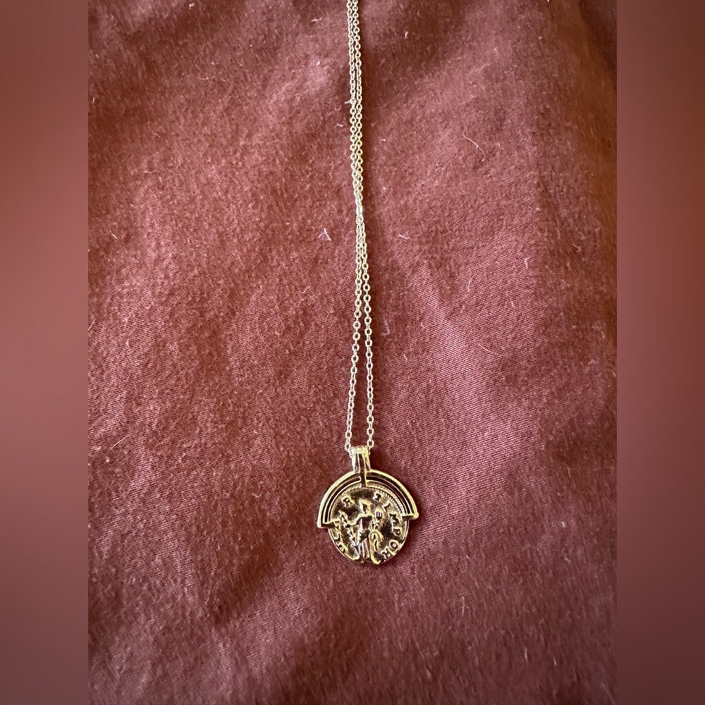 Gold necklace